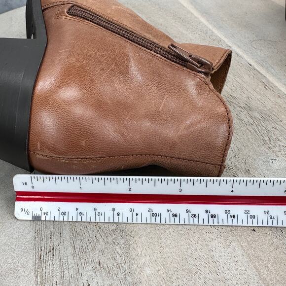 Lucky Brand Banterr Tan Leather Ankle Boots Women’s 7 Block Heel Western Bootie - Picture 13 of 14